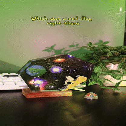 Moonview Space Resin Table Lamp